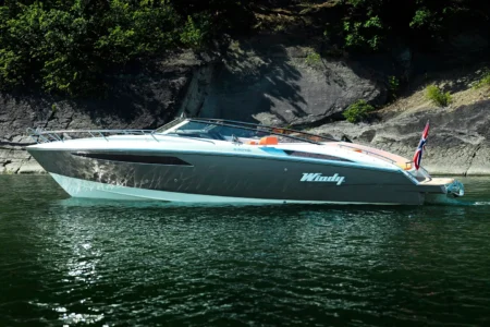 Windy W32 Grand Zonda - Navis Marine
