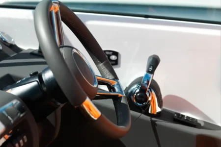 Windy W32 Grand Zonda - Navis Marine