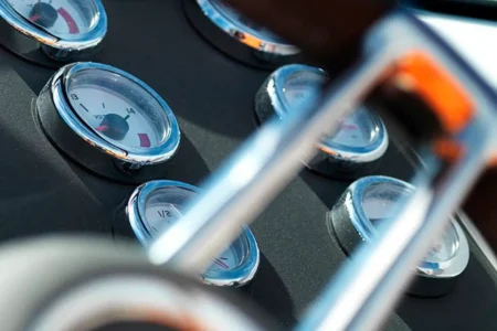 Windy W32 Grand Zonda - Navis Marine