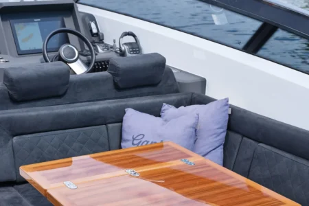 Windy W37 Shamal - Navis Marine