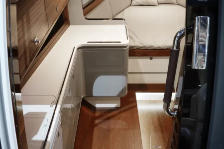 Windy W37 Shamal - Navis Marine