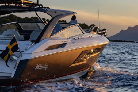 Windy W40 Camira RS - Navis Marine