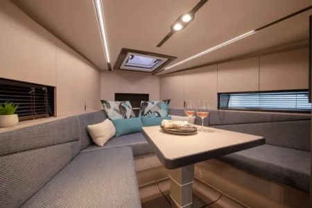 Windy W40 Camira RS - Navis Marine