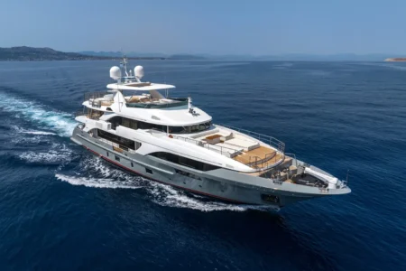 Available now Benetti 2014 Benetti Freeday 132 - Navis Marine