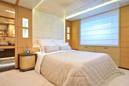 Available now Benetti 2014 Benetti Freeday 132 - Navis Marine