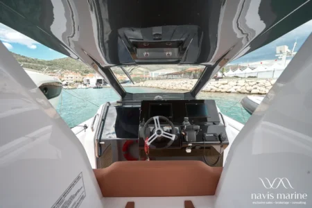 Available now Pirelli 2024 Tecnorib Pirelli 42- Navis Marine