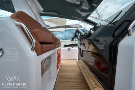 Available now Pirelli 2024 Tecnorib Pirelli 42- Navis Marine