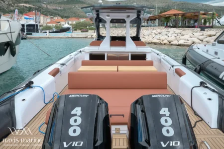 Available now Pirelli 2024 Tecnorib Pirelli 42- Navis Marine