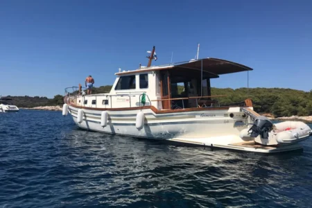 Available now Sasga 2006 Sasga Menorquin 160 - Navis Marine