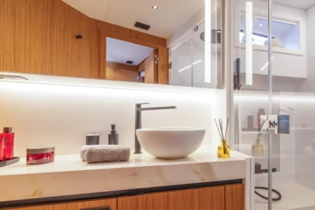 Solaris Power 2025 Solaris Power 60 Open -Navis Marine