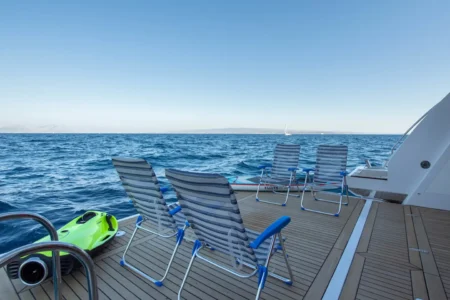 Azimut Yachts 35M IRYNA - Navis Marine