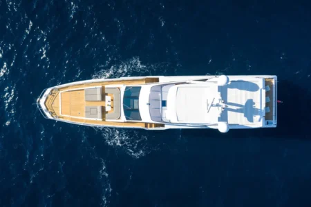Azimut Yachts 35M IRYNA - Navis Marine