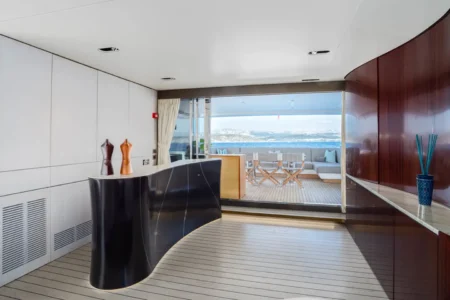 Azimut Yachts 35M IRYNA - Navis Marine