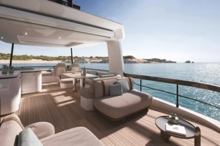 Azimut Yachts Fly 62 - Navis Marine