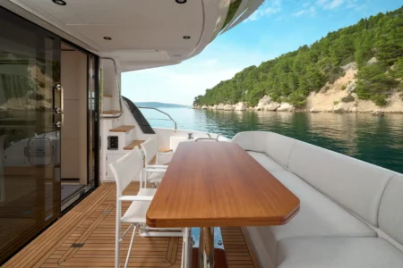 Azimut Yachts 53 - Navis Marine