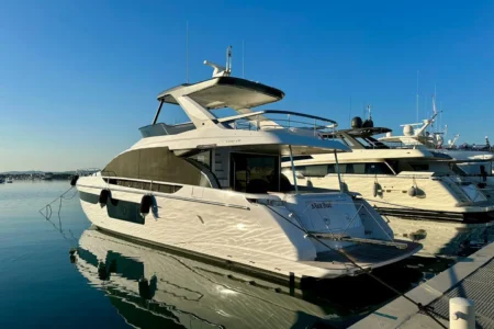 Azimut Yachts 68 - Navis Marine