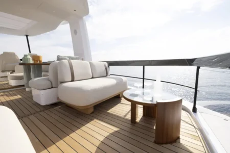 Azimut Yachts Fly 62 - Navis Marine