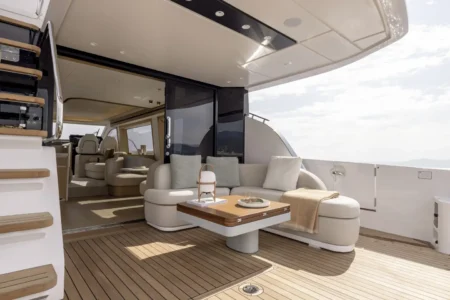 Azimut Yachts Fly 62 - Navis Marine