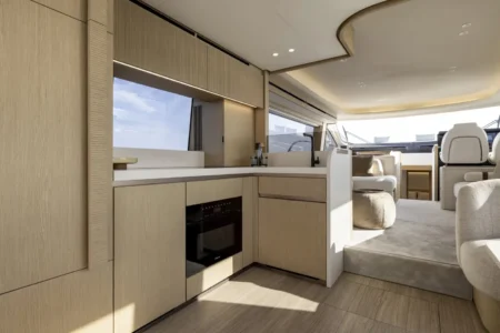 Azimut Yachts Fly 62 - Navis Marine