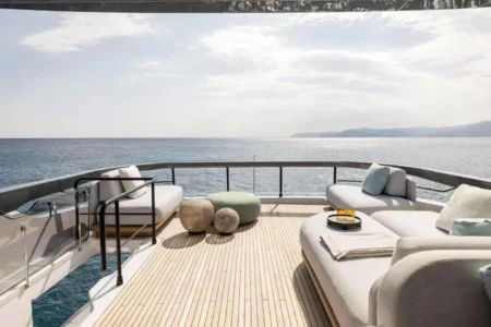 Azimut Yachts FLY 72 - Navis Marine