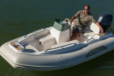 Capelli Yachts Ribs-Yacht Tender Line TEMPEST 410 YACHT TENDER - Navis Marine