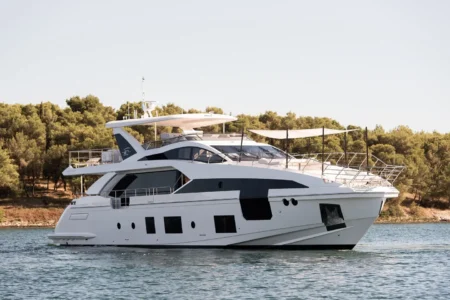Azimut Yachts Grande 27 Metri - Navis Marine