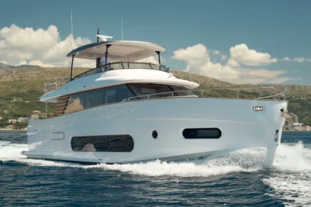 Azimut Yachts Magellano 66 - Navis Marine