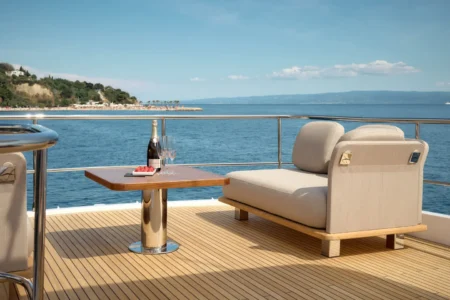 Azimut Yachts Magellano 66 - Navis Marine