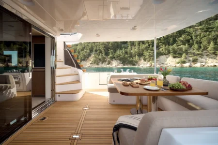 Azimut Yachts Magellano 66 - Navis Marine
