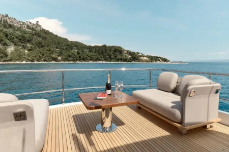 Azimut Yachts Magellano 66 - Navis Marine