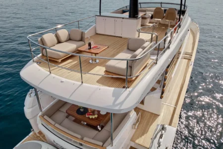 Azimut Yachts Magellano 66 - Navis Marine