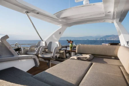 Azimut Yachts 66 Flybridge Tamara II - Navis Marine