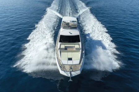 Azimut Yachts 66 Flybridge Tamara II - Navis Marine