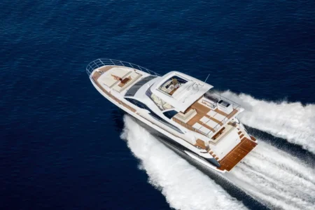 Azimut Yachts 72 Flybridge - Navis Marine