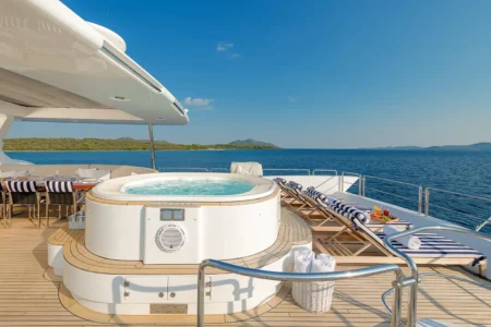 Azimut Yachts Grande 116 Artemy - Navis Marine