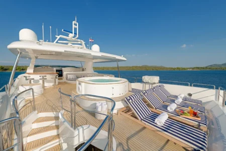 Azimut Yachts Grande 116 Artemy - Navis Marine