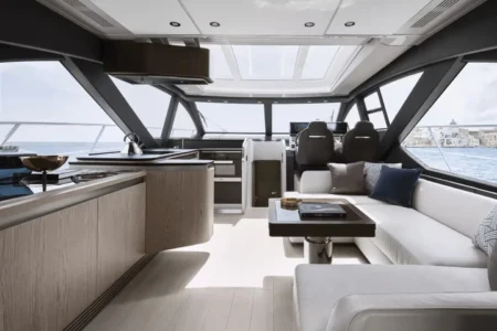 Azimut Yachts S6 Sportfly - Navis Marine