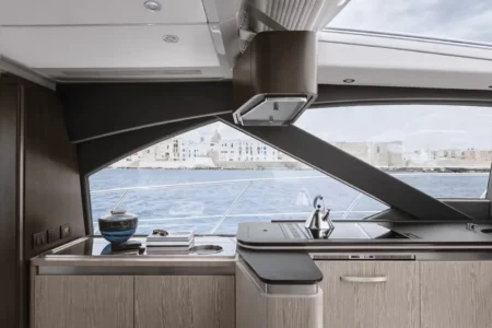 Azimut Yachts S6 Sportfly - Navis Marine