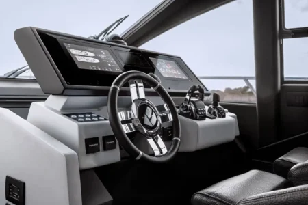 Azimut Yachts S6 Sportfly - Navis Marine