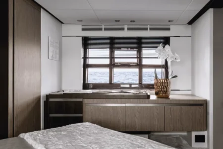 Azimut Yachts S6 Sportfly - Navis Marine