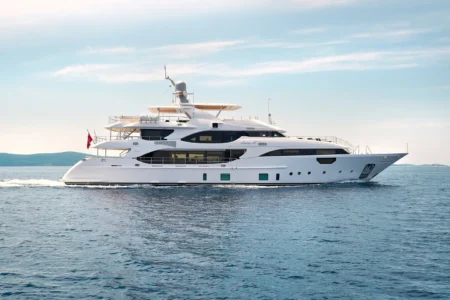 Benetti Yachts Crystal 140 Lady MRD - Navis Marine