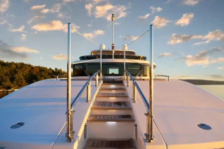 Benetti Yachts Delfino 93 Ocean Drive - Navis Marine