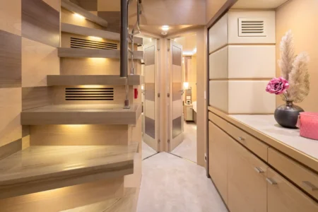 Benetti Yachts Delfino 93 Ocean Drive - Navis Marine