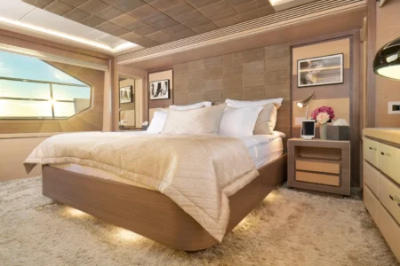 Benetti Yachts Delfino 93 Ocean Drive - Navis Marine