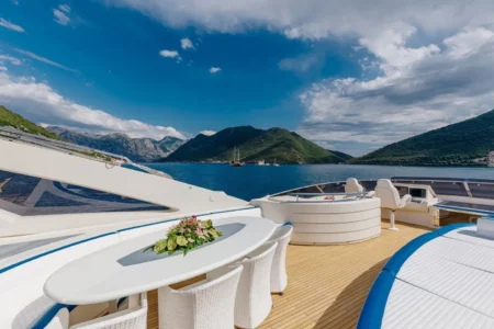 Dominator Yachts My Lady Mura - Navis Marine