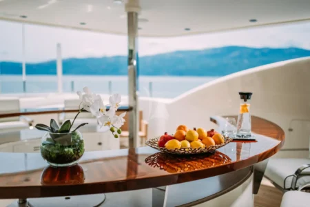 Factoria Naval De Marin Yachts Tirea - Navi Marine