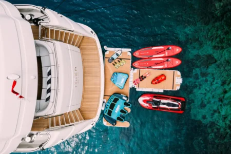 Factoria Naval De Marin Yachts Tirea - Navi Marine