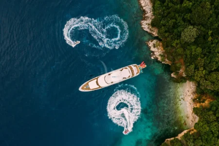 Factoria Naval De Marin Yachts Tirea - Navi Marine