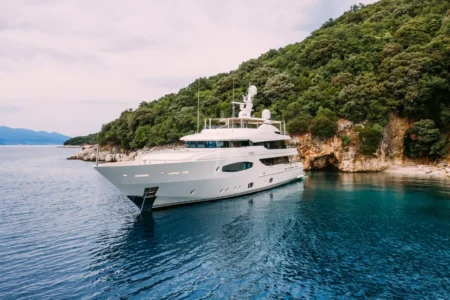 Factoria Naval De Marin Yachts Tirea - Navi Marine