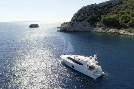 Ferretti Yachts Amy - Navis Marine